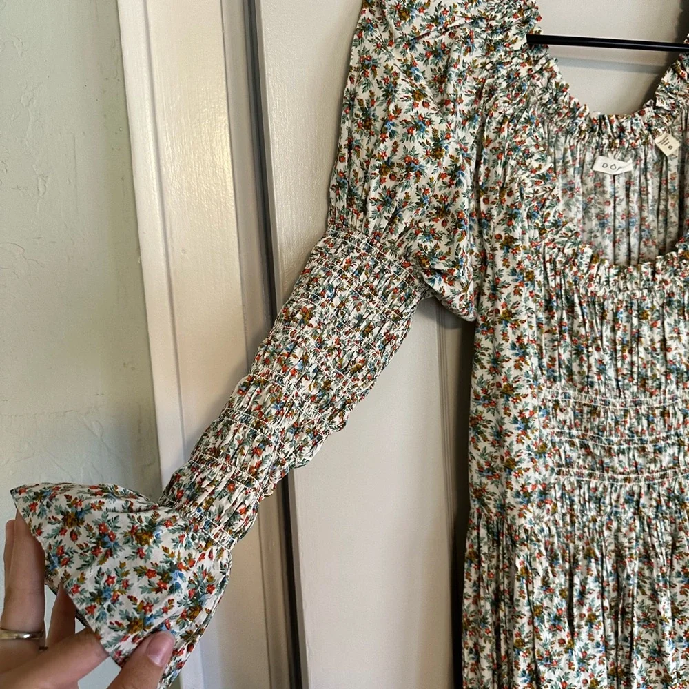 NOT FOR SALE— DOEN Meribel long sleeve floral dress size Small - Picture 2 of 3